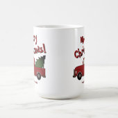 Funny mug with old red truck and Christmas tree Kaffeetasse (Mittel)