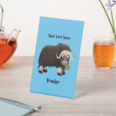 Funny muse ox Cartoon Illustration Sockelschild (In SItu)