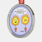 Funny Mustache Raupe und Blume Cartoon Ornament Aus Metall (Links)