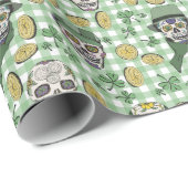 Funny n' Festival Green Irish Sugar Skulls & Coins Geschenkpapier (Rolleneckpunkt)