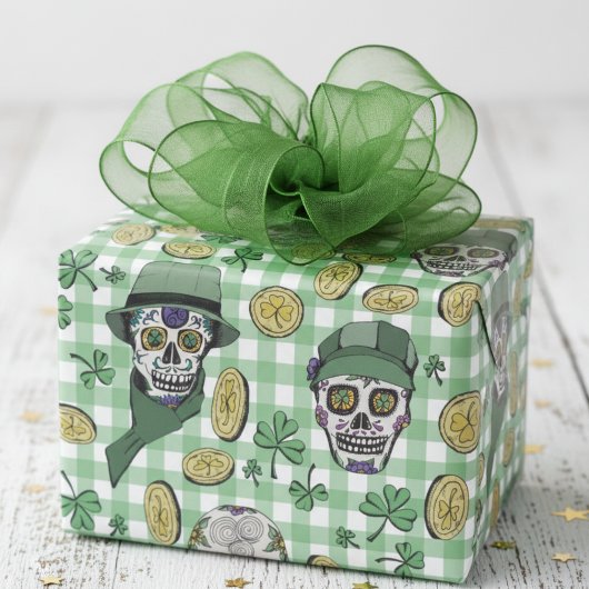 Funny n' Festival Green Irish Sugar Skulls & Coins Geschenkpapier