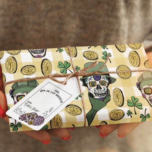 Funny n' Festive Yellow Irish Sugar Skulls & Coins Geschenkpapier