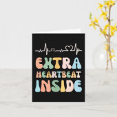 Funny New Mom Extra Heartbeat Inside Pregnancy Ann Karte (Gelbe Blume)