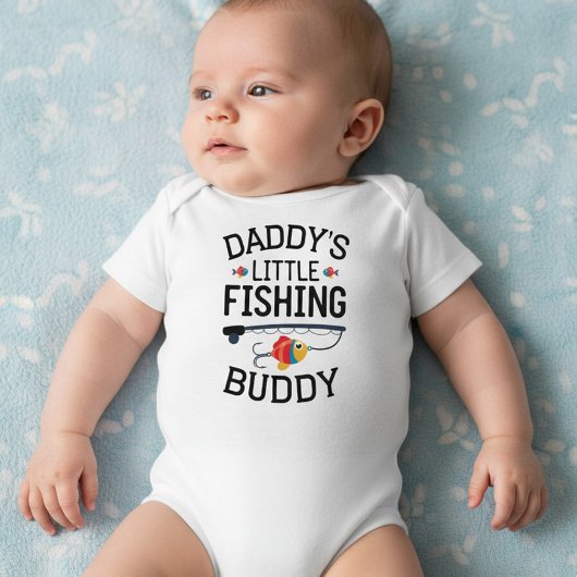 Funny Newborn Gift | Daddy's Little Fishing Buddy Baby Strampler