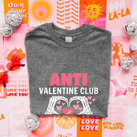 Funny Niedlich einsam Herz Anti Valentine's Day Ge T-Shirt