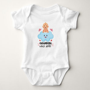 Funny & Niedlich Grandma Baby Outfit. Oma war hier Baby Strampler