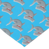 Funny niedlich Hammerhead Hai Cartoon Kurzer Tischläufer (Ecke)