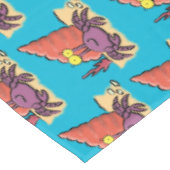 Funny niedlicher lila Cartoon Einsiedlerkrabbe Tischdecke (Schrägansicht)