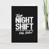 Funny Night Shift Meme - Team Night Shift Karte (Vorderseite)