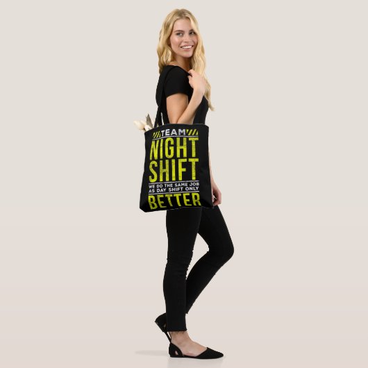 Funny Night Shift Worker Spaß Tasche (Am Model)