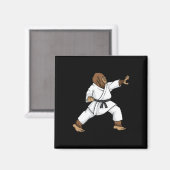Funny Ninja Bigfoot Doing Karate mit Samurai Desi Magnet (Vorderseite/Rückseite)