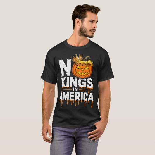 Funny No Kings Halloween 2025 Distressed Usa Flag T-Shirt (Vorne ganz)