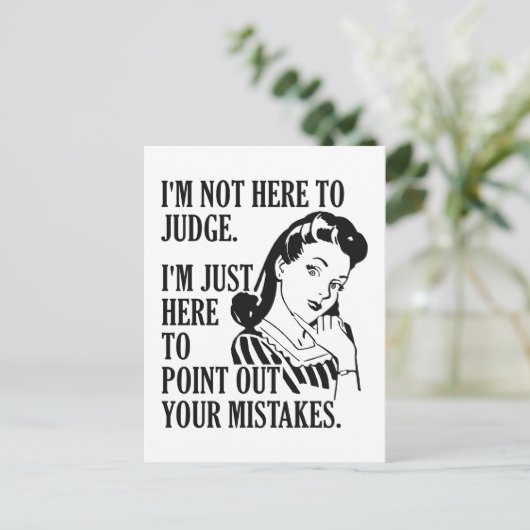Funny "Not Here to Judge" Postkarte (Stehend Vorderseite)
