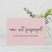 Funny Now Act überrascht, wirst du meine Bridesmai Einladung (Stehend Vorderseite)