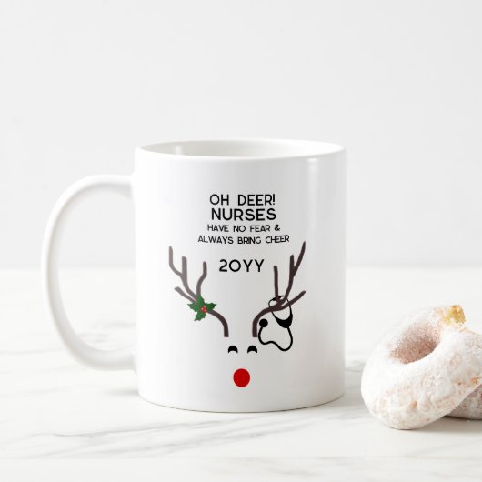 Funny Nurse Christmas Reindeer Kaffeetasse (Mit Donut)