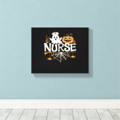 Funny Nurse Halloween Ghost Design Essential T-Shi Leinwanddruck (Insitu (Holzboden))