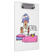 Funny Nurse lernt aus der TV-Zwischenablage Klemmbrett (Rechts)