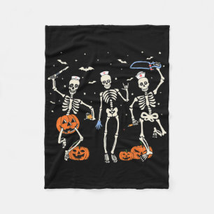 Funny Nurse Skeleton Halloween Healthcare 2 Fleecedecke