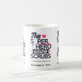 Funny Nursing Superhero Sprichwort Typografie Kaffeetasse (Mittel)