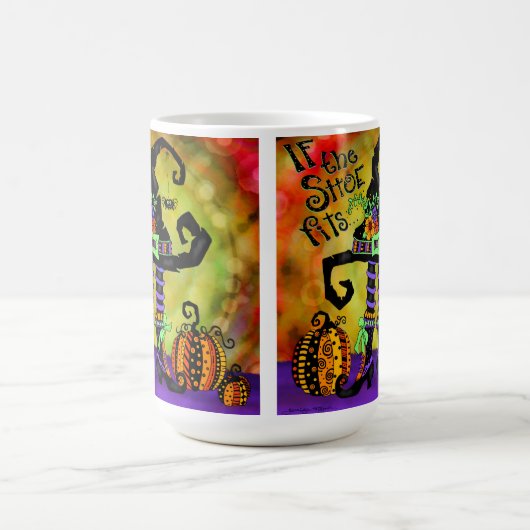 Funny, ob der Schuh Halloween-Hut anpasst Kaffeetasse (Mittel)