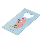 Funny octopus umarmt Taucher Cartoon Spaß Geldbeutel Flaschenöffner (Vorderseite Schrägansicht)