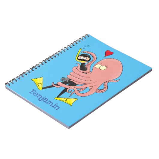 Funny octopus umarmt Taucher Cartoon Spaß Notizblock (Linke Seite)