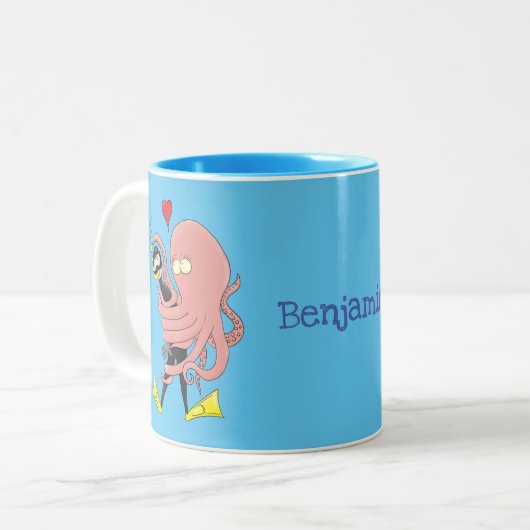 Funny octopus umarmt Taucher Cartoon Spaß Zweifarbige Tasse (Vorderseite Links)