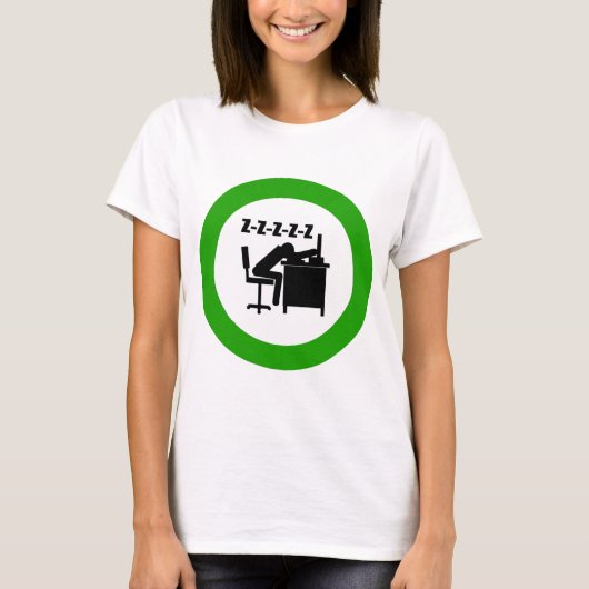 Funny Office Worker-Schlafen am Schreibtisch T-Shirt (Vorderseite)