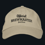 Funny Offiziell Brewmaster Beer Lover Individuelle Bestickte Kappe<br><div class="desc">Der perfekte Hut für alle, die Bier Lieben! Diese lustige Baseballmütze enthält die Wörter "Offizieller Biermeister" (Wechsel zu Biertaster, Brauer usw.) und Ihren individuelle Name unten (oder durch Ihre Formulierung ersetzen). Ändern Sie einfach die Farbe des Textes und der Kappe. Egal, ob Sie Ihr eigenes Bier brauen oder einfach nur...</div>