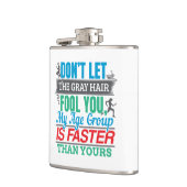 Funny Old Runner - schneller Altersgruppe Lauf Flachmann (Links)