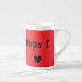 Funny “Oops!” Teddy Bear Mug – Cute Kawaii Red  Porzellantasse (Rechts)