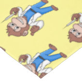 Funny Orang-Utan Cartoon Arzt Tischdecke (Schrägansicht)