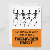 Funny Orange & Black Dancing Skelett Halloween Einladung (Vorderseite)