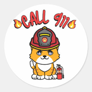Funny orange cat ist ein Feuerwehrmann Runder Aufkleber