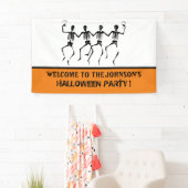 Funny Orange und Black Dancing Skelett Halloween Banner (Insitu)