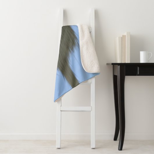 Funny Ostrich George und die Niedliche Ladybug Sherpadecke (Beispiel)