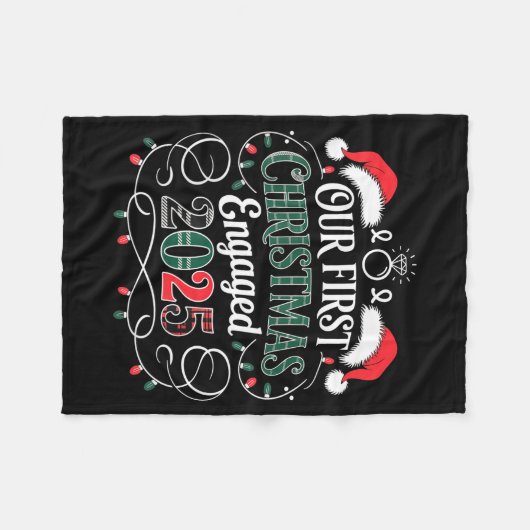 Funny Our First Christmas Engaged 2025 Couples Paj Fleecedecke (Vorderseite (Horizontal))