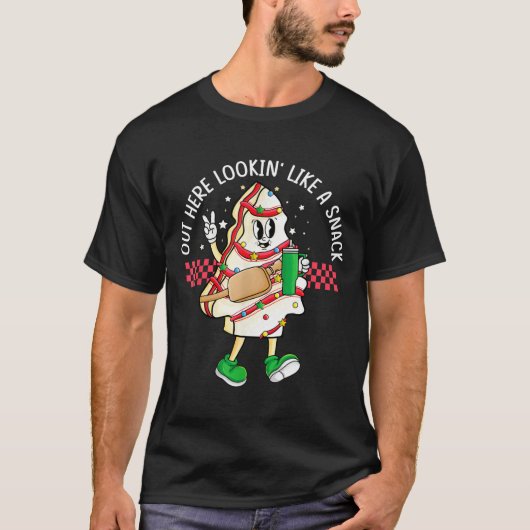 Funny Out Here Looking Like A Snack Christmas Tree T-Shirt (Vorderseite)