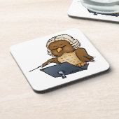 Funny Owl Conductor Cartoon Getränkeuntersetzer (Linke Seite)