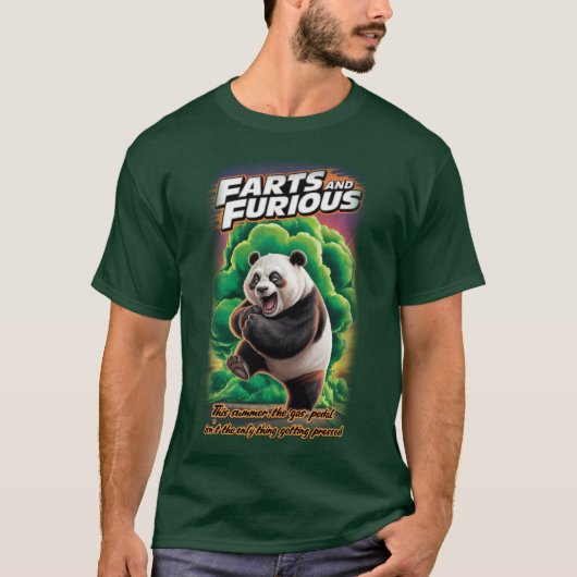 Funny Panda having Fun making a Fart on a Green T-Shirt (Vorderseite)