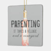 Funny Parent Village and Vineyard Quote Lebensmitt Keramikornament (Links)