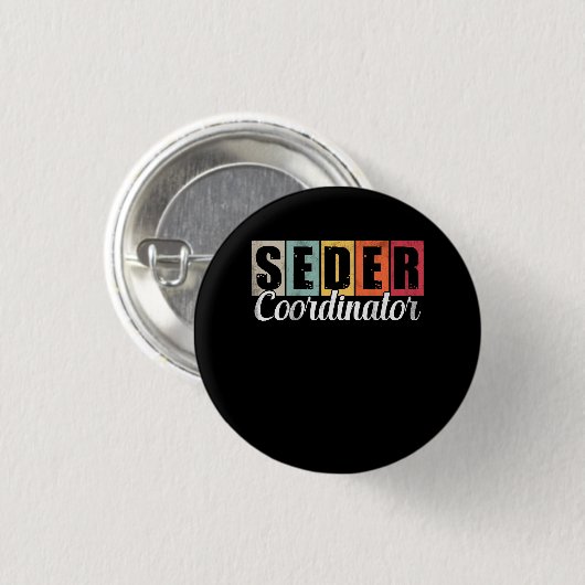 Funny Passover Seder Coordinator Juwish Passover L Button (Vorne & Hinten)