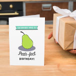 Funny "pear fect" jedes Alter Geburtstag Karte<br><div class="desc">Senden Sie einen besonderen Geburtstagsgruß mit dieser lustigen "Pear-fect"-Geburtstagskarte. Das schlichte Design ist mit einer Cartoon-Birne mit der Aufschrift "Einen Birthday mit Birnenfekt wünschen!" versehen. Sie können den Text auf der Vorderseite der Karte einfach ändern, indem Sie das Feld "Personalisieren Sie diese Vorlage" benutzen. Das Karteninnere ist leer, damit Sie...</div>