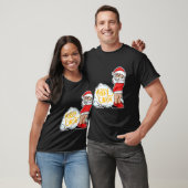 Funny pee Santa Illustration T-Shirt (Unisex)