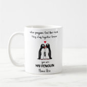 Funny Penguin Couple Valentine's Day Tasse (Links)