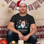 Funny Personalisiert 2021 Covid Weihnachten T-Shirt<br><div class="desc">2020 war ein gutes Jahr und 2021, nicht viel besser! Lachend mit einem lustigen Corona Virus Weihnachtshemd. Mit dem Text 'Christmas, 2021, THE SPRICHWORT 'if you don't lagh, you'll wry' und Ihrem Familiennamen'. Ein lachender Santa, umgeben von gespenstischen Schneeflocken, Handsanitizer und Seife. Einfach bearbeitet, sodass Sie personalisieren können, sowie die...</div>