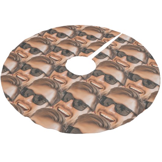 Funny Personalisiert Face Christmas Polyester Weihnachtsbaumdecke (Schrägansicht)