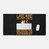 Funny Pet Cats und Crush The Patriarchy T - Shirt Schreibtischunterlage (Tastatur & Maus)