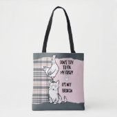 Funny Phrase Cat and Chicken Pink Kariert Tasche (Vorderseite)