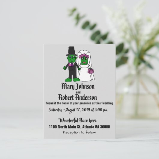 Funny Pickle Braut und Groom Hochzeit Einladung (Stehend Vorderseite)